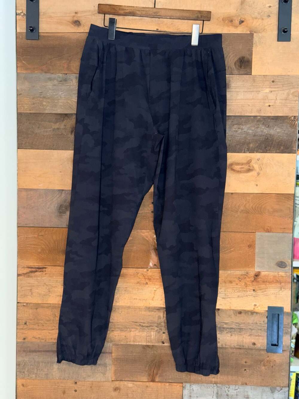 Lululemon Surge Jogger Heritage 365 Camo Deep Coal 0544